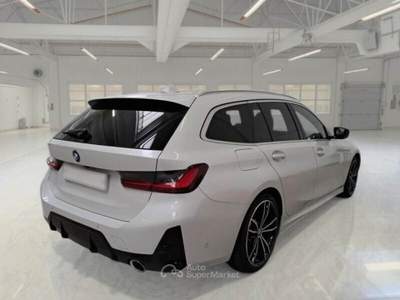 BMW Serie 3 320d 320 d Mhev 48V Touring Msport TETTO PREZZO REALE Bianco usata Casalgrande