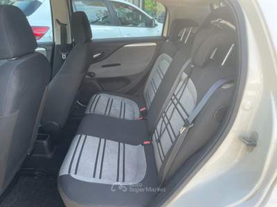 Fiat Punto Evo 5 porte Dynamic Natural Power Bianco usata Casalgrande