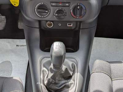 Citroen C3 GPL 1.2PureTech 82cv SHINE Bianco usata Roma
