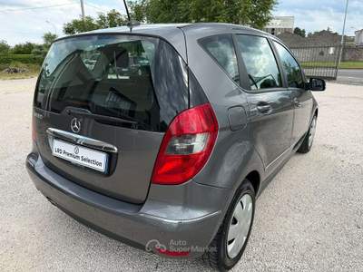 Mercedes-Benz Classe A Classe A 180 be Premium Grigio usata Rezzato