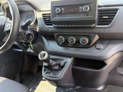Renault Trafic 2.0 CDI Bianco usata Cinisello Balsamo