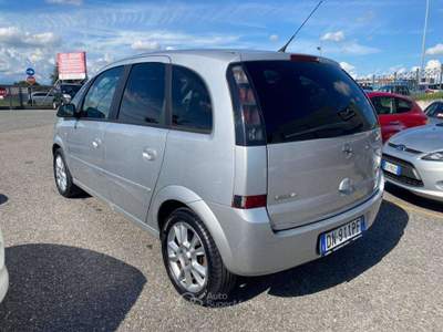 Opel Meriva Meriva I 2003 1.6 16v Cosmo c/esp Argento usata Urgnano