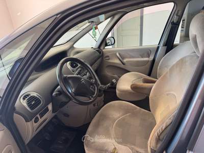 Citroen Xsara Picasso 1.6 HDi 110CV Elegance Grigio usata LUCERA