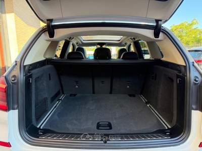 BMW X3 sDrive18d Business Advantage (FULL OPTIONAL) TETTO Bianco usata Roma