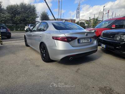 Alfa Romeo Giulia AT8 Super Argento usata Aprilia