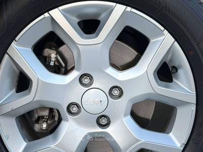 Jeep Avenger 1.2 turbo Hybrid 110 CV AUTOMATICA ITALIANA Grigio usata Pomigliano d'Arco