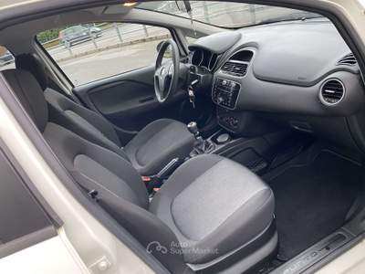 Fiat Punto 5p 1.4 easypower Street (easy) Gpl NEOPATENTATI Bianco usata Treviglio