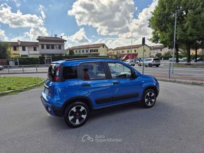 Fiat Panda 1.0 firefly hybrid Cross s&s 70cv 5p.ti neopatenta usata Treviglio