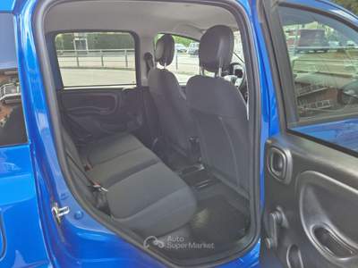 Fiat Panda 1.0 firefly hybrid Cross s&s 70cv 5p.ti neopatenta usata Treviglio