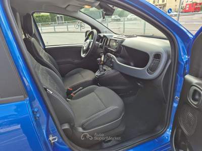 Fiat Panda 1.0 firefly hybrid Cross s&s 70cv 5p.ti neopatenta usata Treviglio