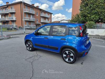 Fiat Panda 1.0 firefly hybrid Cross s&s 70cv 5p.ti neopatenta usata Treviglio