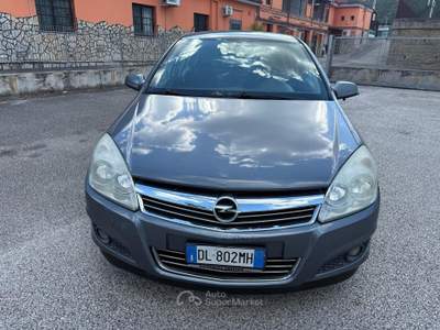 Opel Astra 5 porte Enjoy Grigio usata Pozzuoli