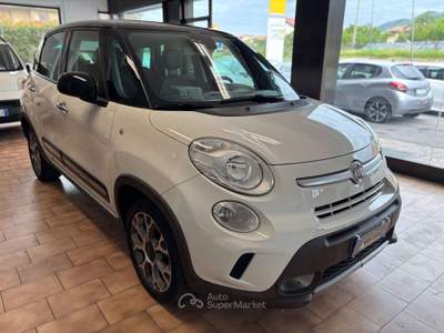 Fiat 500L 1.6 mjt Trekking 105cv*TAGLIANDI CERTIFICATI Bianco usata Carvico