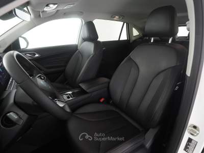 MG HS HS 1.5T-GDI AT Luxury Bianco usata Verona
