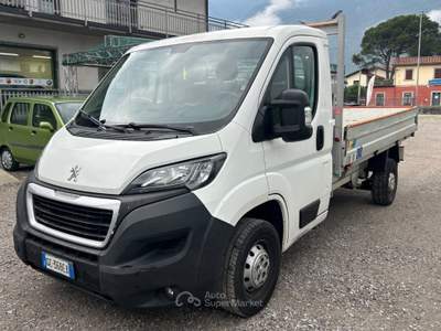 Peugeot Boxer 335 2.2 bluehdi 140cv S&amp;S L2S cass. allum. Bianco usata BRESCIA