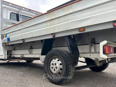 Peugeot Boxer 335 2.2 bluehdi 140cv S&amp;S L2S cass. allum. Bianco usata BRESCIA
