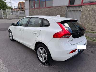 Volvo V40 116cv Bianco usata Milano