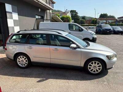 Volvo V50 2.0d Kinetic Argento usata Montecchio Maggiore