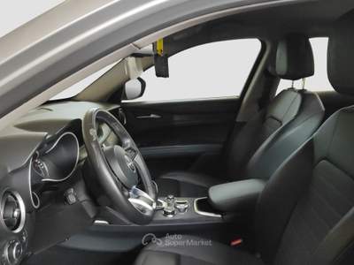 Alfa Romeo Stelvio Stelvio 2.2 Turbo Diesel 190 CV AT8-RWD Executive Grigio usata Verona