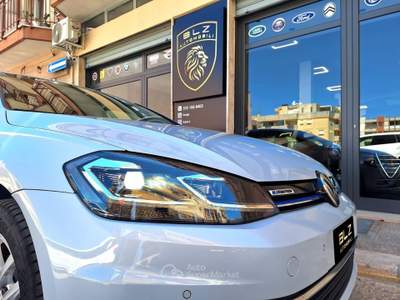 Volkswagen Golf 5p. Executive BlueMotion Argento usata Castellana Grotte
