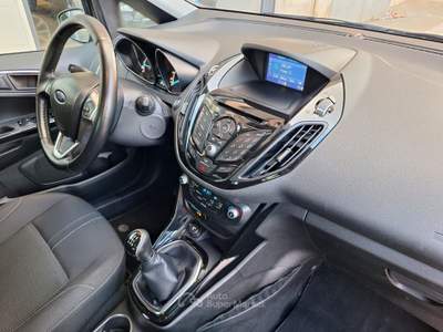 Ford B-Max Titanium Grigio usata Castellana Grotte