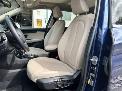 BMW Serie 2 225d 225 xe Active Tourer iPerformance Luxury - AUT/NAV/TETTO/CAMERA/PDC/LED/CARPLAY Blu/Azzurro usata Sesto San Giovanni