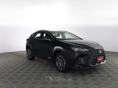 Lexus NX NX Hybrid 4WD Business Nero usata Verona