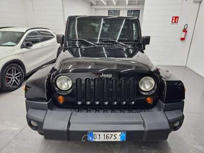 Jeep Wrangler 2.8 crd Sahara AUTOMATICO /4X4  MARCE RIDOTTE Nero usata Martinengo
