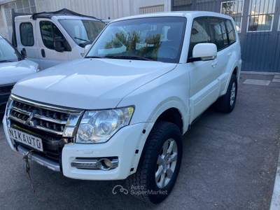 Mitsubishi Pajero 16V aut. 5p. Intense DP usata San Lazzaro di Savena