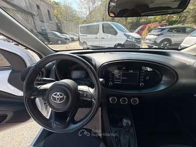 Toyota Aygo X 1.0 VVT-i 72 CV 5 porte Active S-CVT usata Omegna