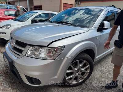 Fiat Freemont 140 CV 7 POSTI usata Omegna