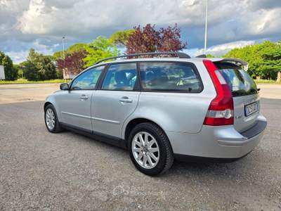 Volvo V50 D cat Summum usata Corciano