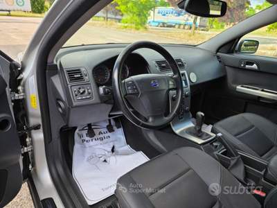 Volvo V50 D cat Summum usata Corciano