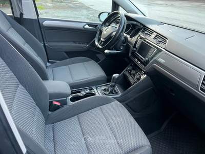Volkswagen Touran VOLKWAGEN TOURAN 7 POSTI CAMBIO AUTOMATICO CON COM usata BORGARO TORINESE
