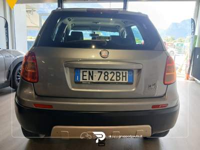 Fiat Sedici 2.0 mjt Emotion 4x4 135cv Argento usata San Michele all'Adige