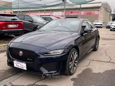 Jaguar XE XE 2.0d i4 R-Dynamic S awd 180cv auto Blu/Azzurro usata MONCALIERI