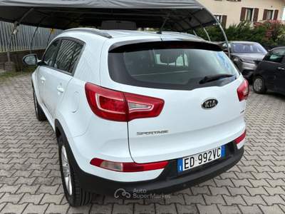 Kia Sportage 1.7 crdi Active 2wd Bianco usata Cento