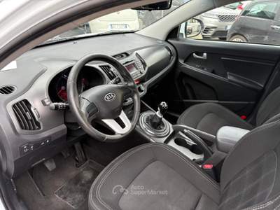 Kia Sportage 1.7 crdi Active 2wd Bianco usata Cento