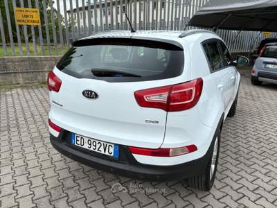 Kia Sportage 1.7 crdi Active 2wd Bianco usata Cento