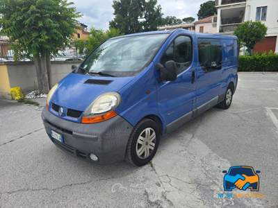 Renault Trafic T29 2.5 dci 16v 140cv L2H1 N1 6p.ti Blu/Azzurro usata Civitanova Marche