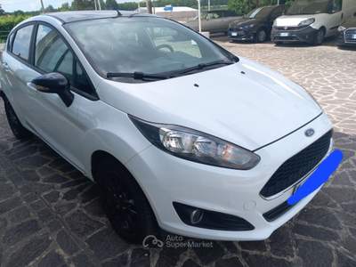 Ford Fiesta Fiesta 5p 1.0 Black&amp;White 80cv Blu/Azzurro usata Viadana