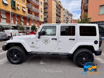 Jeep Wrangler 2.8 crd Sahara auto Bianco usata Roma