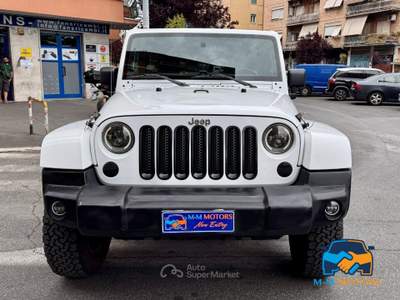 Jeep Wrangler 2.8 crd Sahara auto Bianco usata Roma