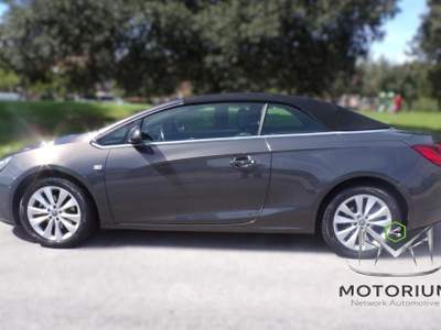 Opel Cascada 2.0 CDTI ECOTEC 165CV S&amp;S Cosmo del 2015 Grigio usata Livorno