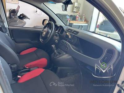Fiat Panda 1.2 Lounge 69cv Bianco usata Capannori