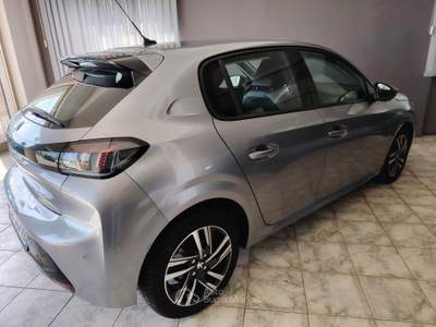 Peugeot 208 Stop&Start 5 porte Like usata POTENZA PICENA