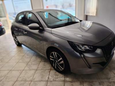 Peugeot 208 Stop&Start 5 porte Like usata POTENZA PICENA