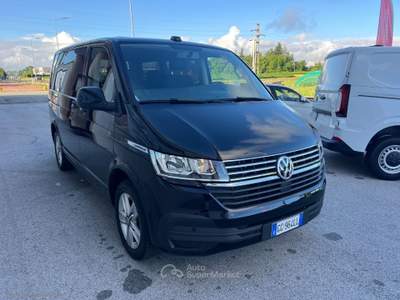 Volkswagen Caravelle Caravelle 2.0TDI 150 DSG PC Comf. 5 POSTI AUTOCARRO Nero usata Cherasco
