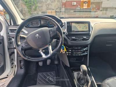 Peugeot 2008 Allure usata Torre Annunziata
