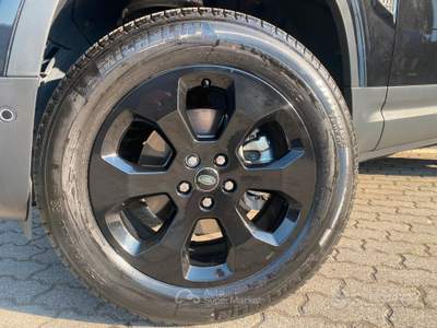 Land Rover Defender 200 CV AWD Auto SE usata Cazzago San Martino